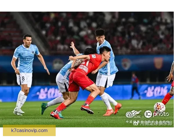 终结两轮不胜河南力克深圳新鹏城 纳萨里奥一剑封喉郑达伦伤退引关注